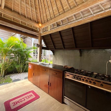 Tanhana Villa Canggu Εξωτερικό φωτογραφία