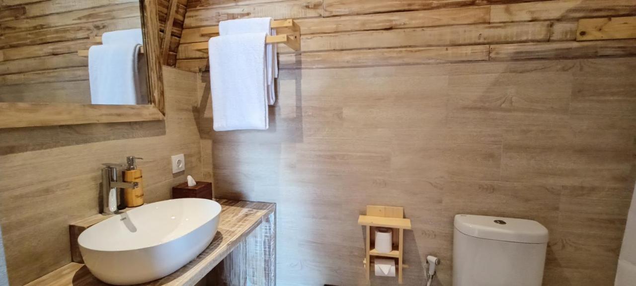 Tanhana Villa Canggu Εξωτερικό φωτογραφία