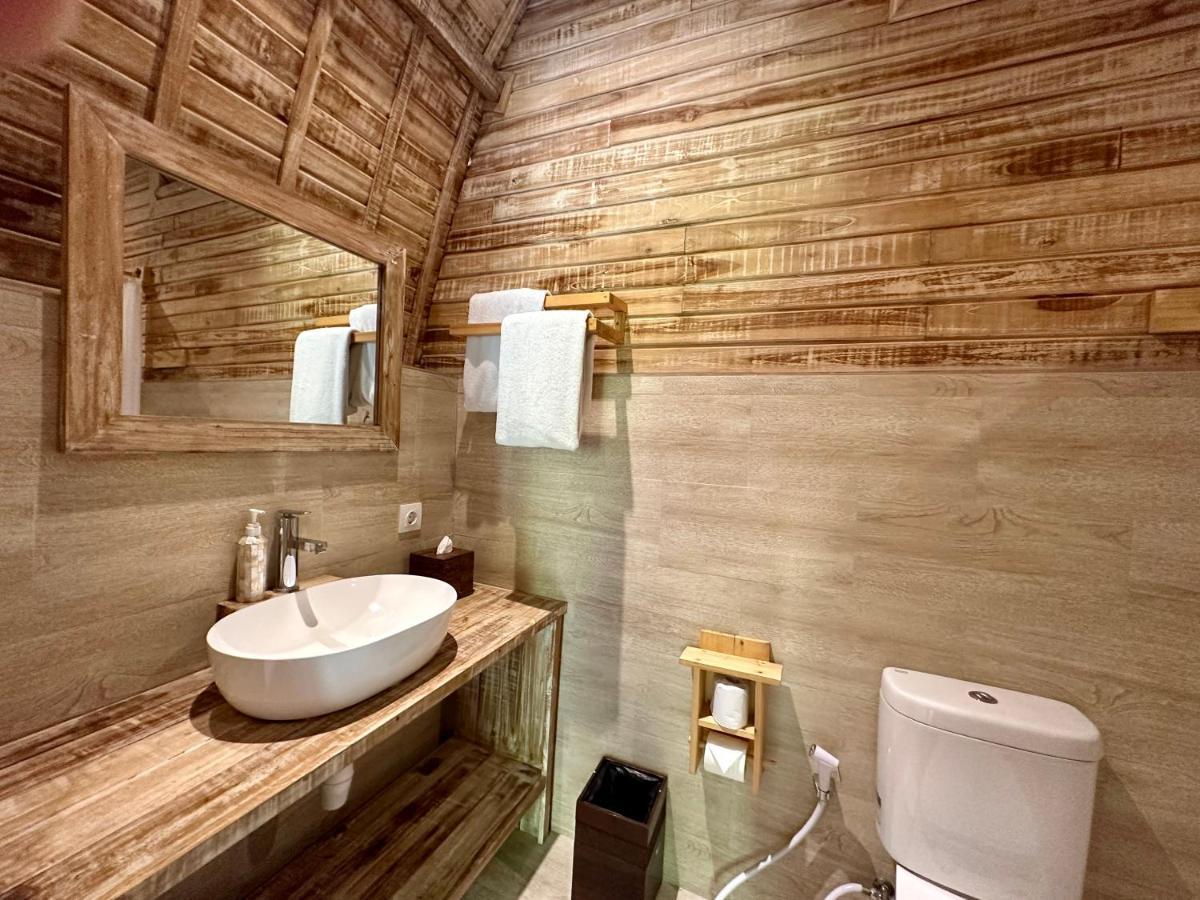 Tanhana Villa Canggu Εξωτερικό φωτογραφία