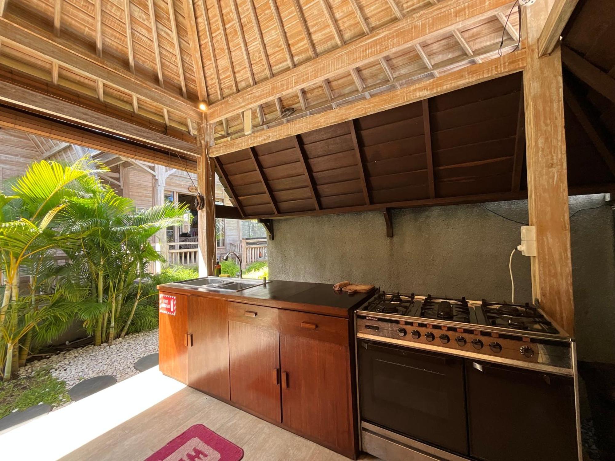 Tanhana Villa Canggu Εξωτερικό φωτογραφία